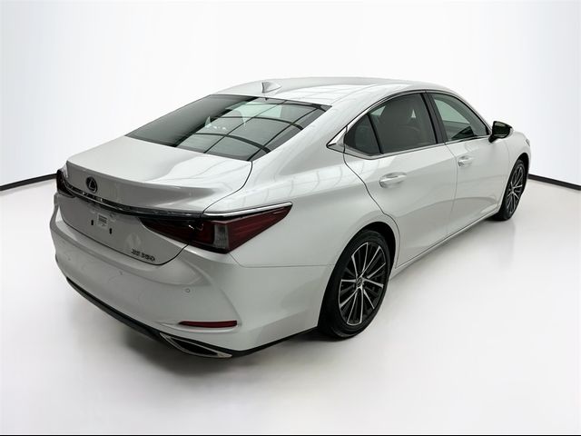 2022 Lexus ES 350