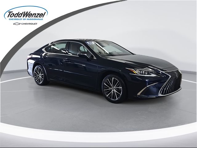 2022 Lexus ES 350