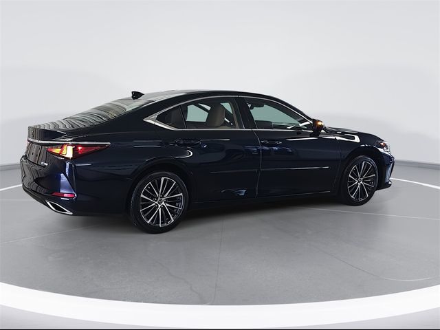 2022 Lexus ES 350