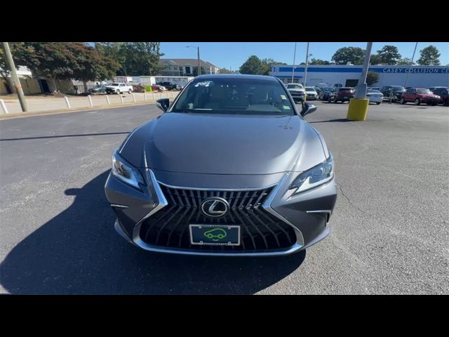 2022 Lexus ES 350