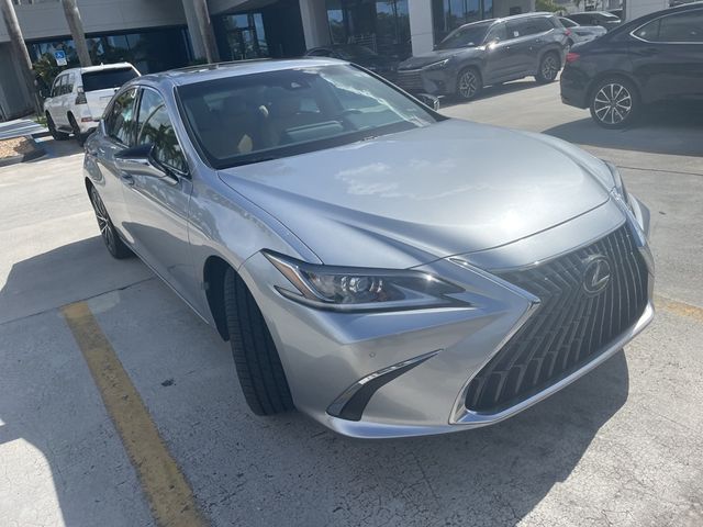 2022 Lexus ES 350