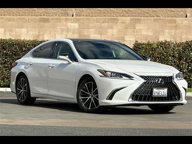 2022 Lexus ES 350