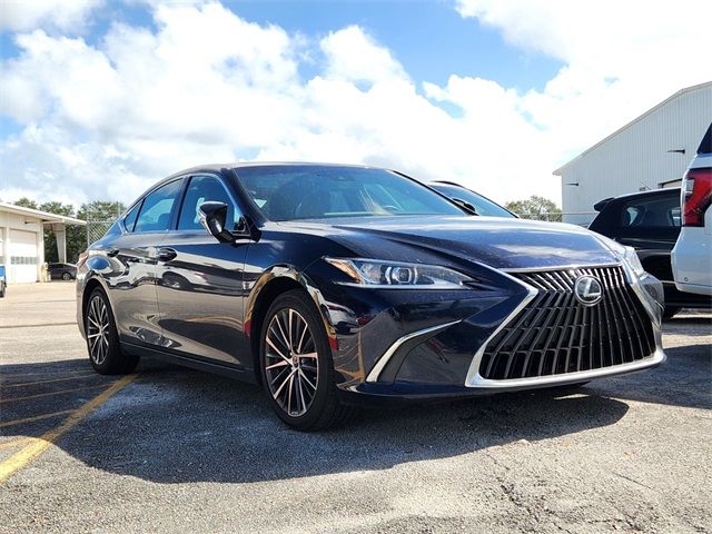 2022 Lexus ES 350