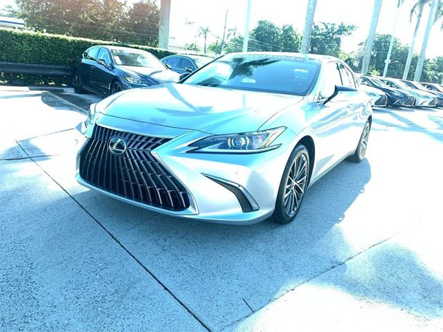 2022 Lexus ES 350