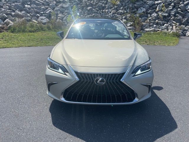 2022 Lexus ES 350