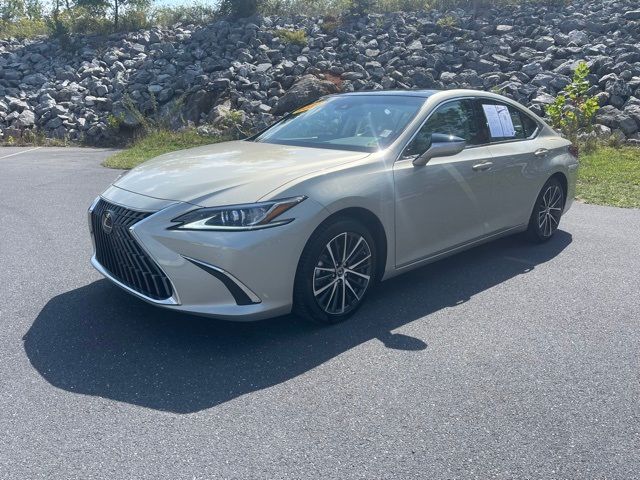 2022 Lexus ES 350