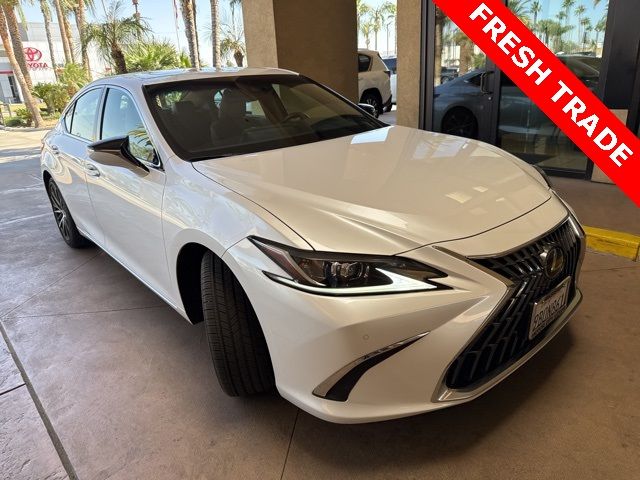 2022 Lexus ES 350