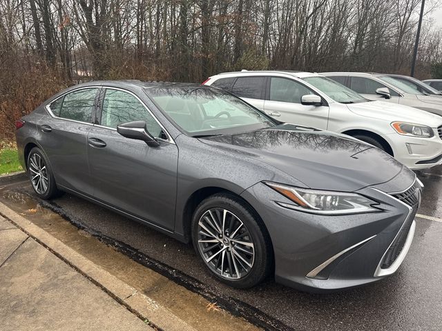 2022 Lexus ES 350