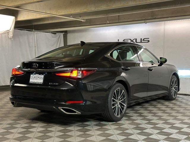 2022 Lexus ES 350