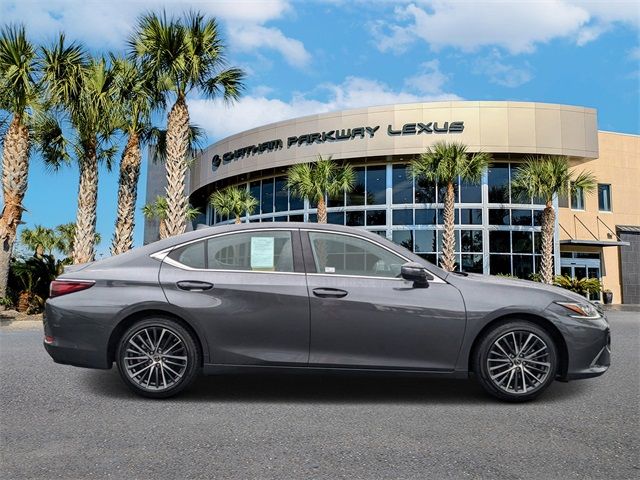 2022 Lexus ES 350