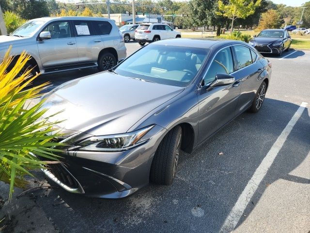 2022 Lexus ES 350