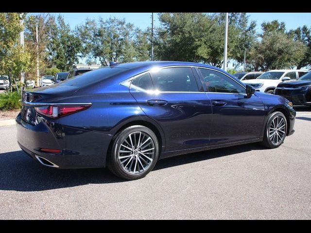 2022 Lexus ES 350