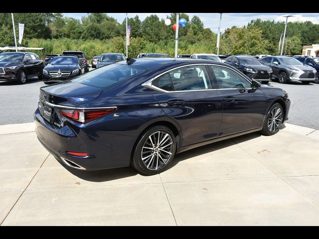 2022 Lexus ES 350