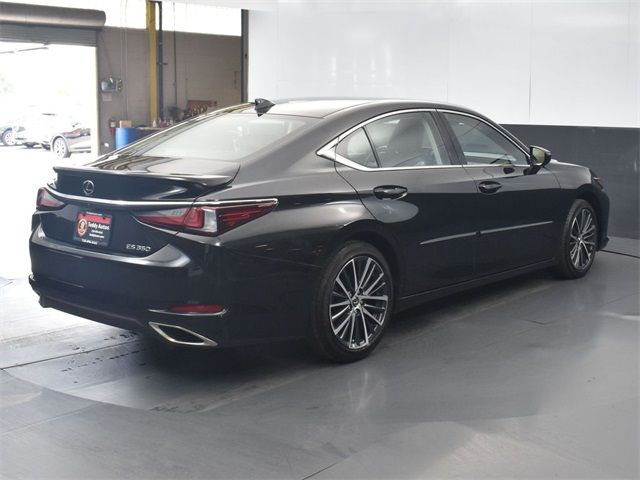 2022 Lexus ES 350