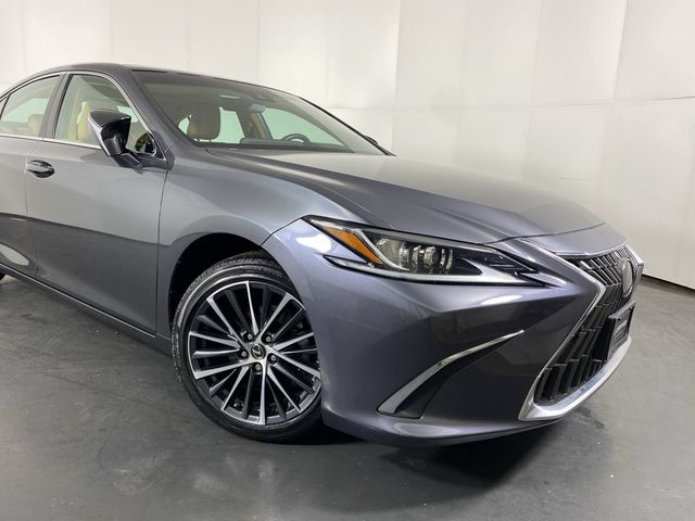 2022 Lexus ES 350