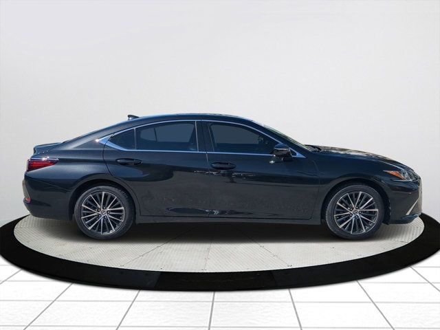 2022 Lexus ES 350