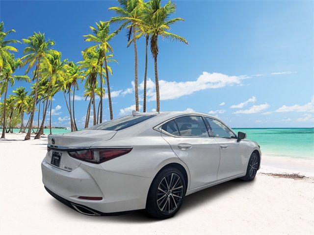 2022 Lexus ES 350