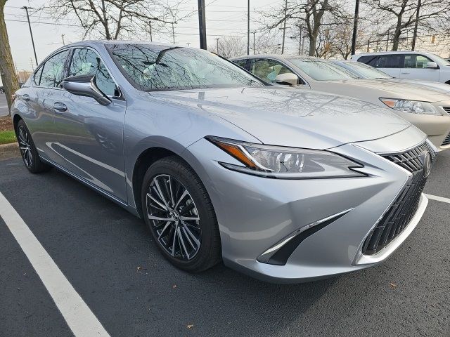 2022 Lexus ES 350