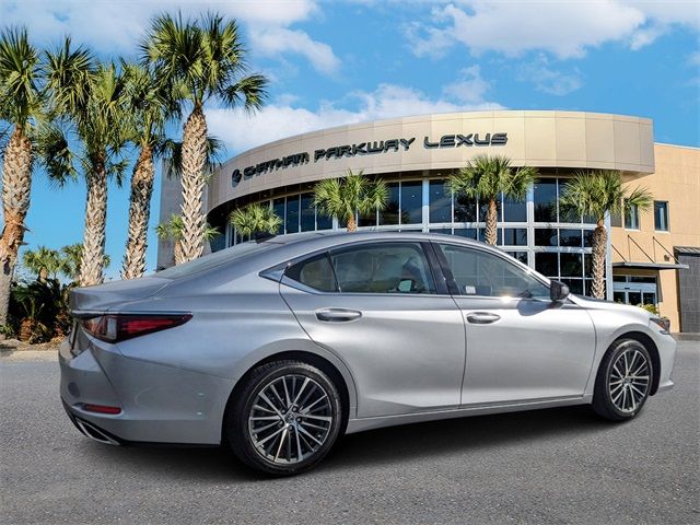 2022 Lexus ES 350