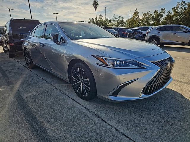 2022 Lexus ES 350