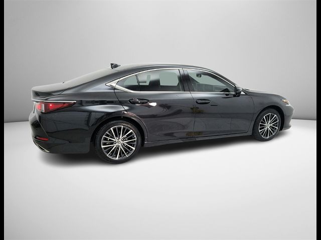 2022 Lexus ES 350