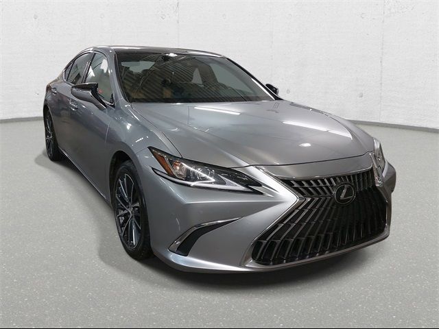 2022 Lexus ES 350