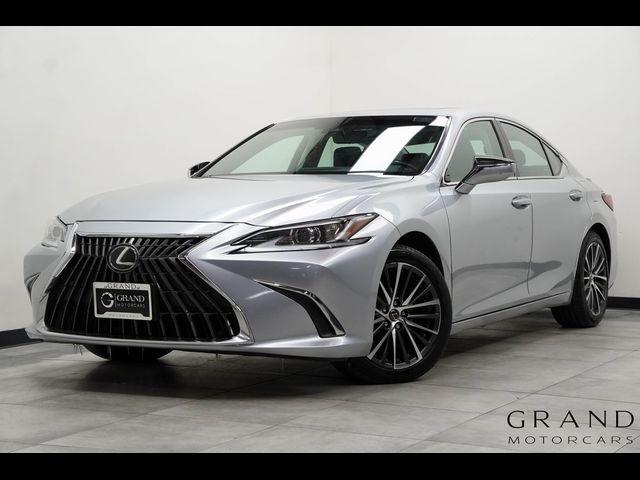2022 Lexus ES 350