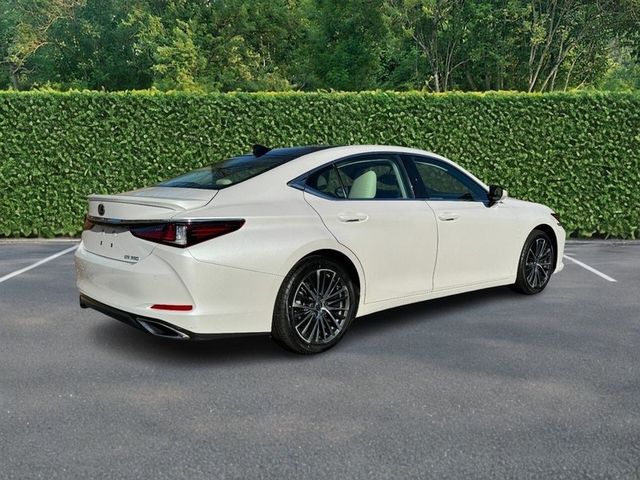 2022 Lexus ES 350