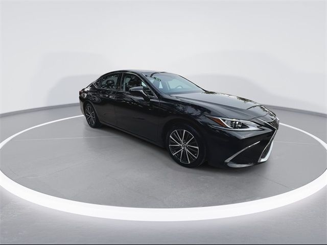 2022 Lexus ES 350