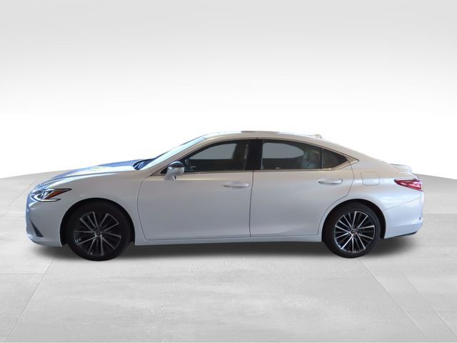 2022 Lexus ES 350