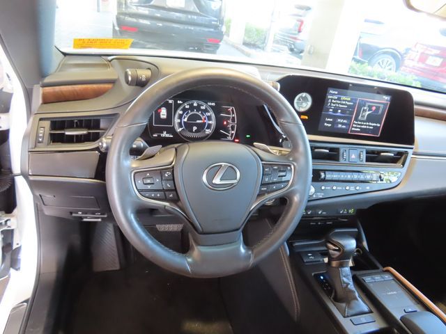 2022 Lexus ES 350