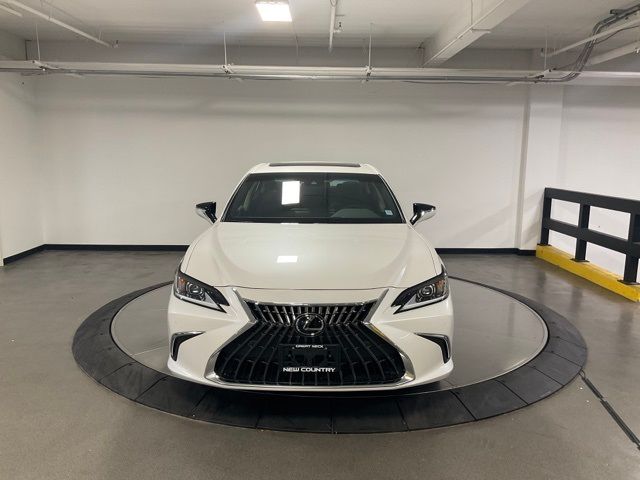 2022 Lexus ES 350