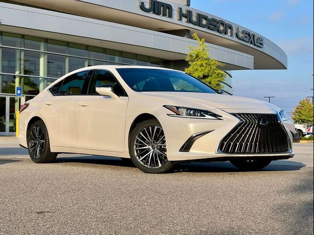 2022 Lexus ES 350