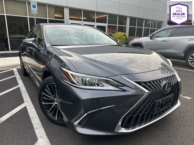 2022 Lexus ES 350