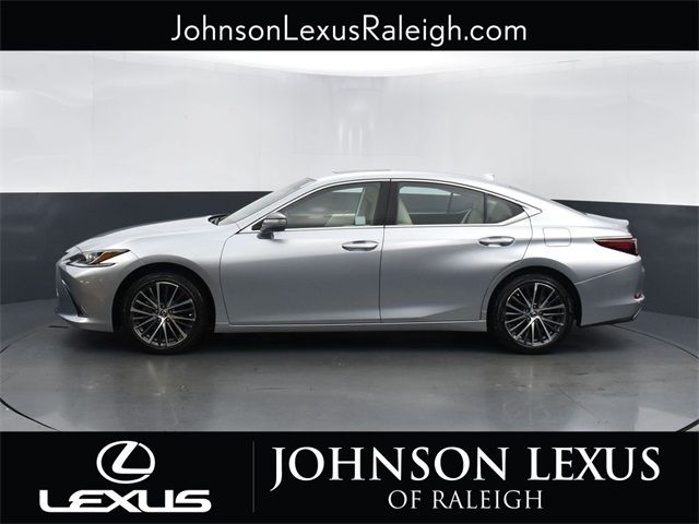 2022 Lexus ES 350