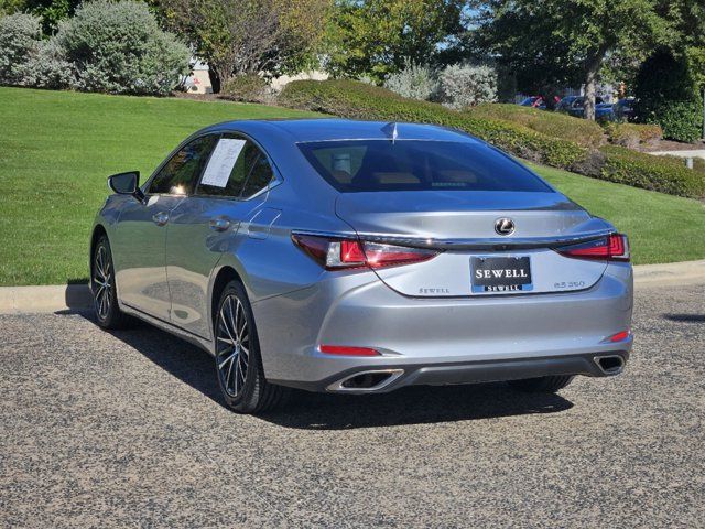 2022 Lexus ES 350