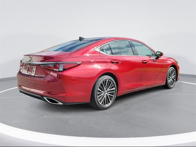 2022 Lexus ES 350