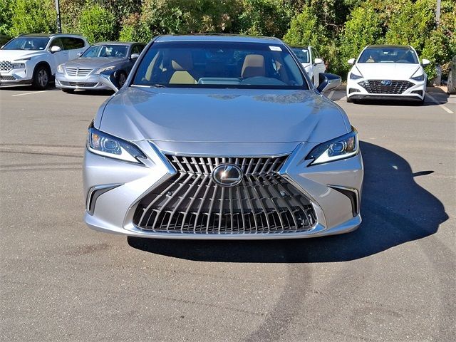 2022 Lexus ES 350