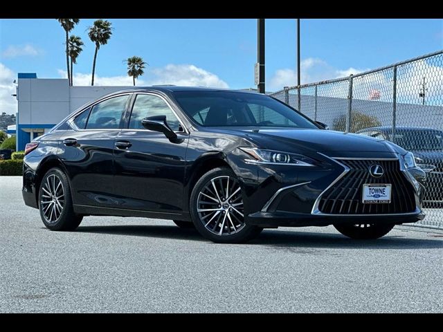 2022 Lexus ES 350