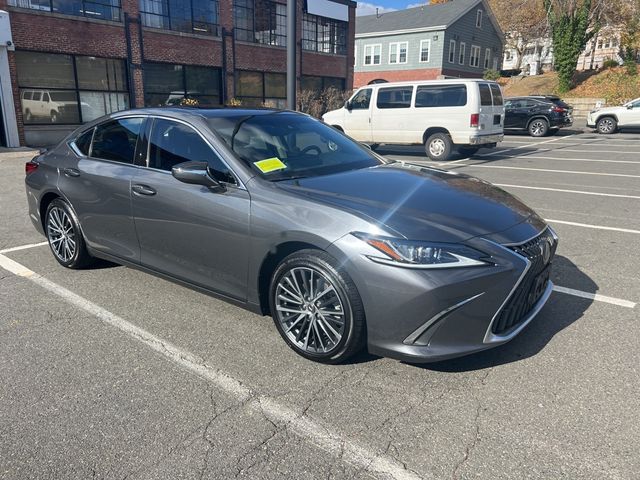 2022 Lexus ES 350