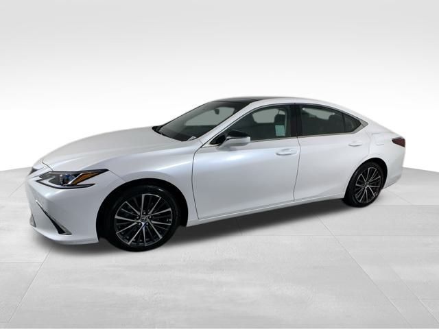 2022 Lexus ES 350