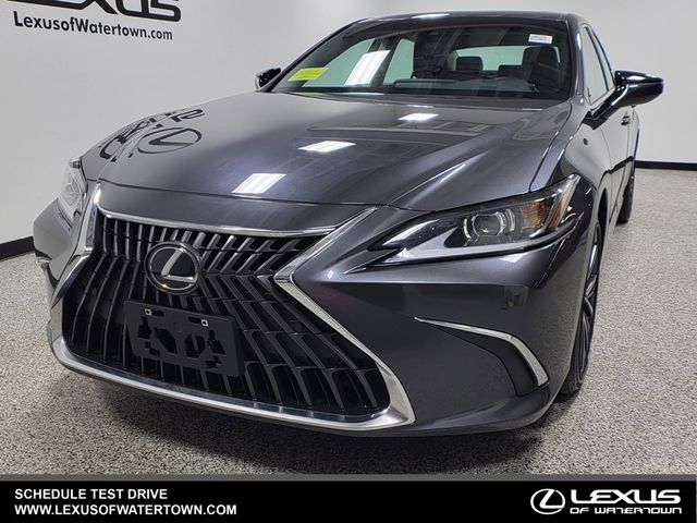 2022 Lexus ES 350