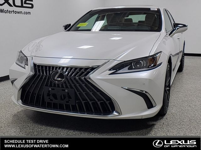 2022 Lexus ES 350