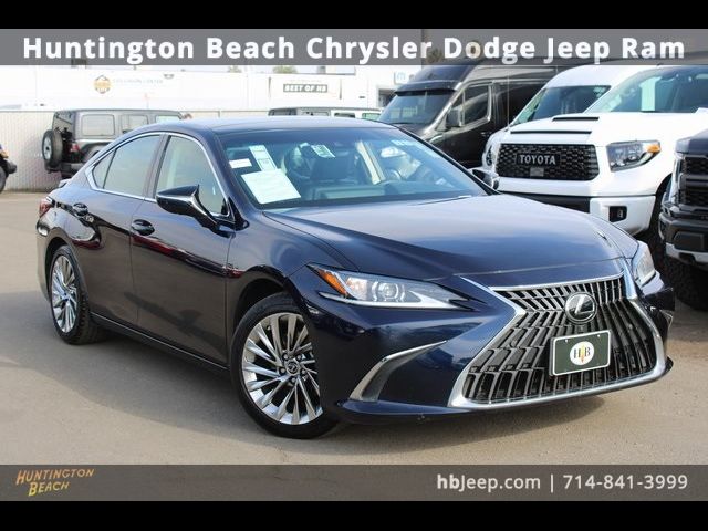 2022 Lexus ES 350 Luxury