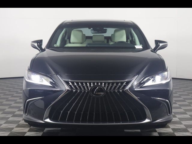 2022 Lexus ES 350