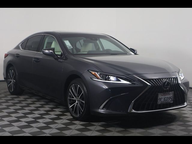 2022 Lexus ES 350