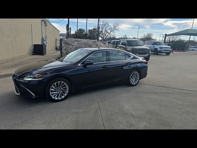 2022 Lexus ES 350 Ultra Luxury