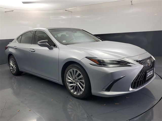 2022 Lexus ES 350 Ultra Luxury