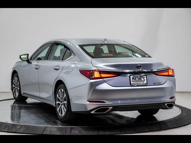 2022 Lexus ES 350