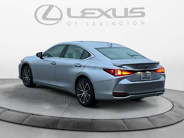 2022 Lexus ES 250